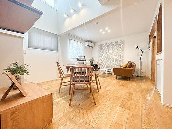 リビング/ダイニング