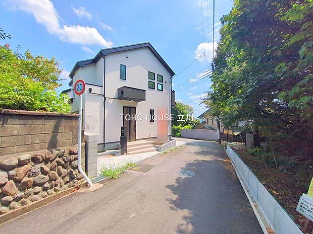 前面道路含む現地 （2025年08月14日撮影）