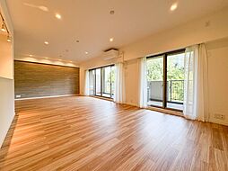 パークフィーネ南大沢3番館 3LDKのリビング/ダイニング