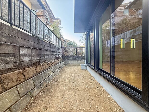 スロップシンクを完備したお庭スペース。