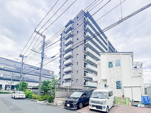 apartment 東京都青梅市末広町２丁目
地図を見る