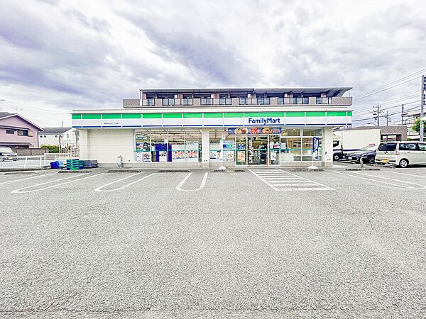 apartment 東京都青梅市末広町２丁目
地図を見る