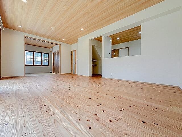 リビング/ダイニング 八王子市城山手1丁目