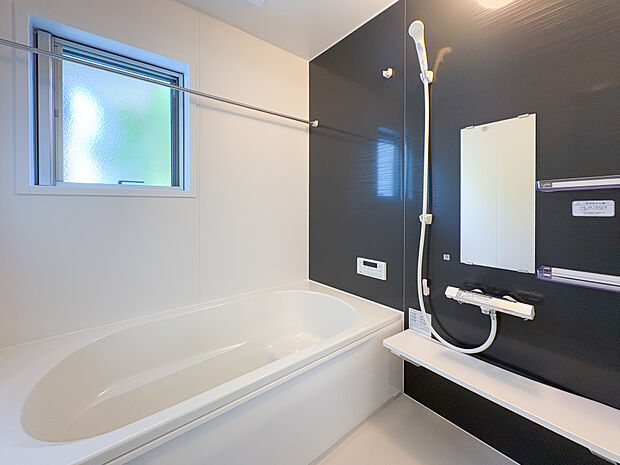 新築ならではの清潔感がありゆったりと湯船にたかったりとリフレッシュに良いと思います