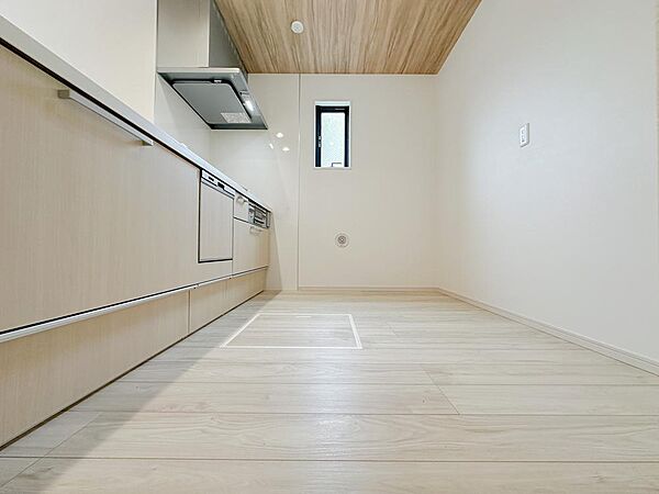 ゆとりある作業スペースを確保したキッチン。毎日のお料理が楽しくなる設計です。