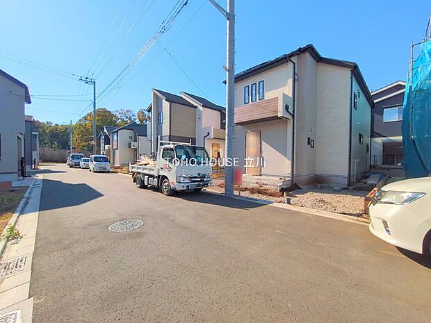 前面道路含む現地 （2025年11月20日撮影）