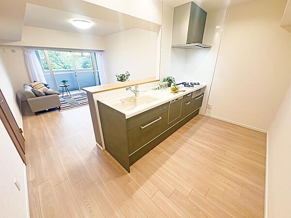 apartment 東京都稲城市長峰３丁目
地図を見る