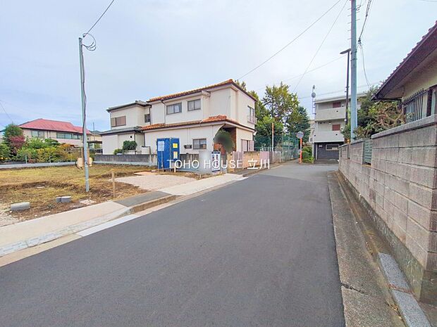 前面道路含む現地 （2025年11月06日撮影）