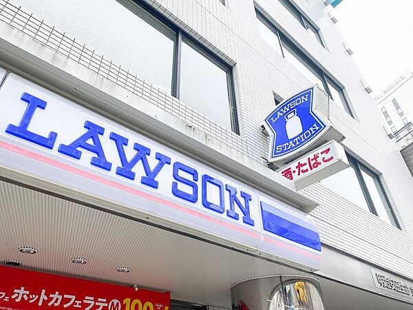 ローソン八王子八日町店まで約165m