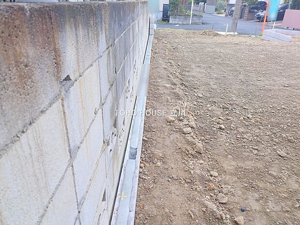 前面道路含む現地 （2025年10月31日撮影）