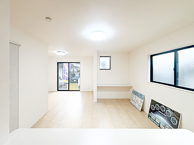 リビングで子供を走り回らせたい♪大きなソファやダイニングテーブルでゆったり食事をしたりくつろぎたい♪そんな夢が叶えられる空間です♪