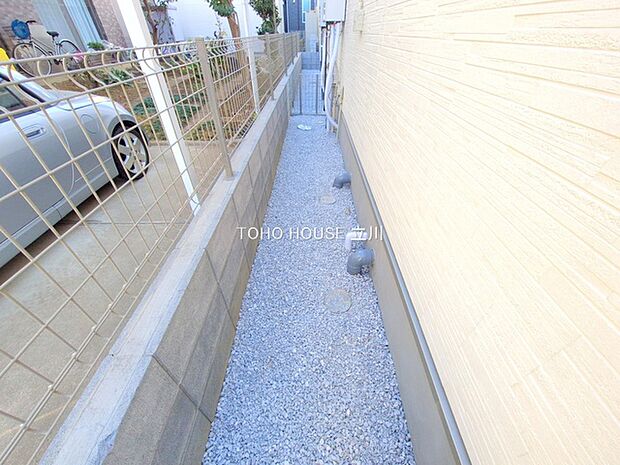 物件外観 (2025年12月04日撮影)