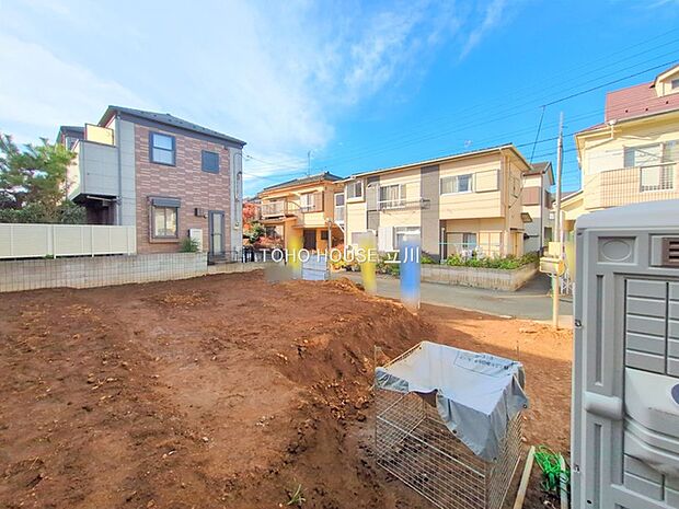 前面道路含む現地 (2025年11月04日撮影)