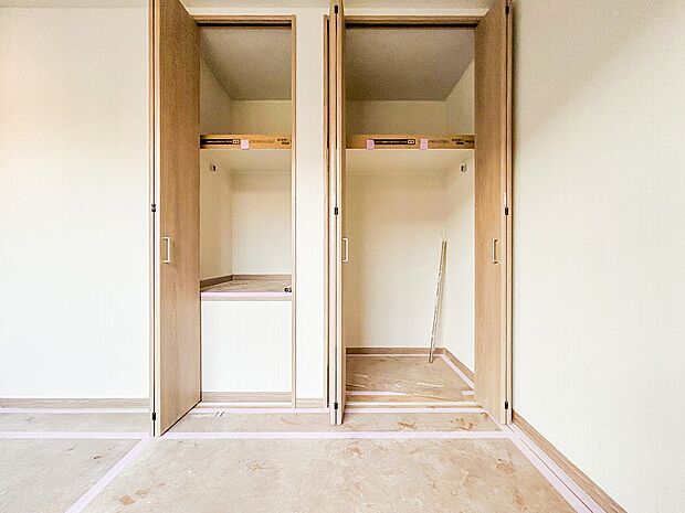 必要な機能をしっかりと備えたコンパクトな住まいは、日々の生活を快適にサポート。掃除や整理がしやすく、使い勝手の良い空間設計が特徴で、暮らしやすさを実感できます。