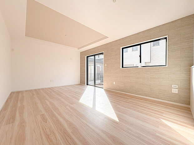 広いリビングは家具の配置が行いやすく、お好みの家具をお選びいただけます。