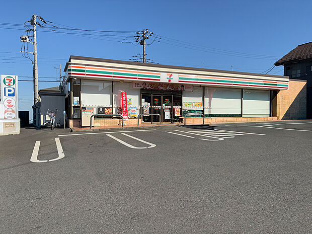 セブンイレブンめじろ店 320m