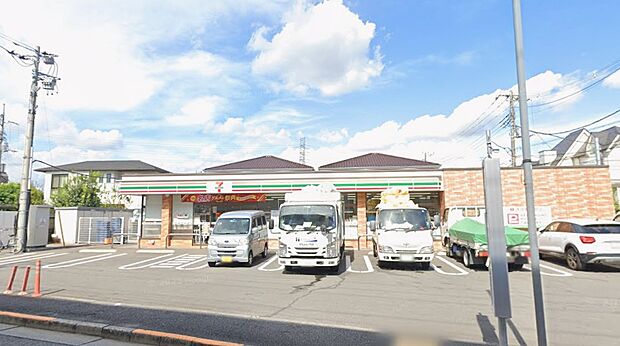 セブンイレブン三鷹新川1丁目店 506m