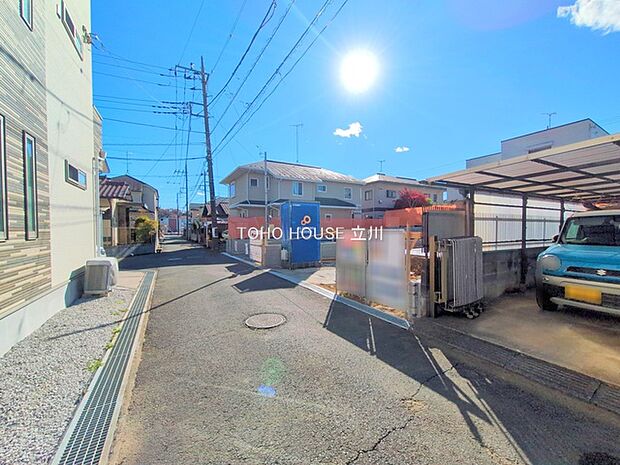 前面道路含む現地 （2025年12月04日撮影）