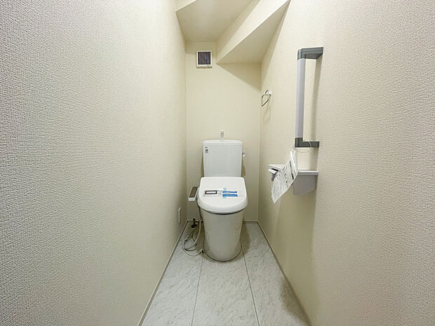 清潔感のあるトイレで落ち着いた雰囲気の作りになっています