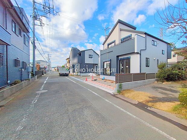 前面道路含む現地 (2025年12月09日撮影)