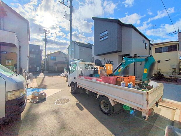 前面道路含む現地 （2025年12月09日撮影）