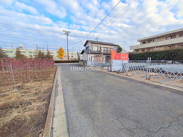 前面道路含む現地 （2025年11月27日撮影）