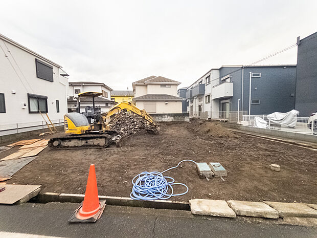 建設中　現地写真