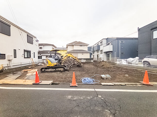 建設中　現地写真