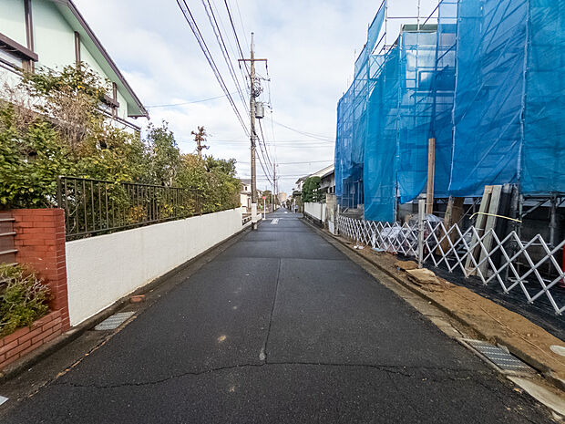 前面道路含む現地写真