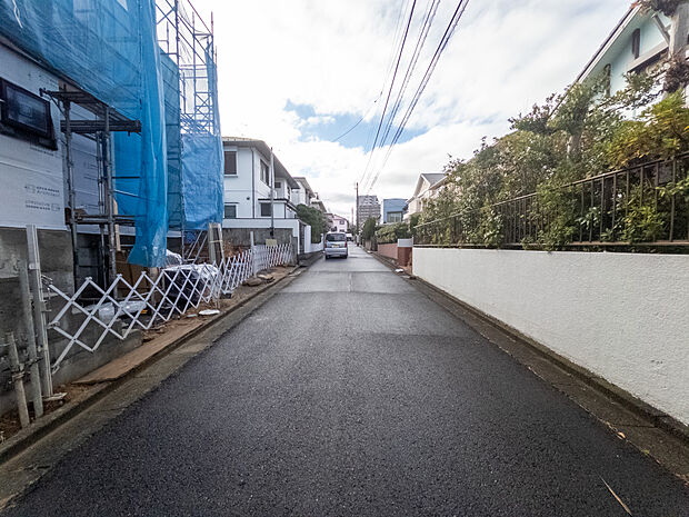 前面道路含む現地写真