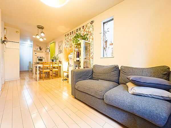 家具の配置がしやすい間取り。選択する家具類やレイアウトにより、理想の住空間を作り上げることが出来ます。室内（2025年12月）撮影