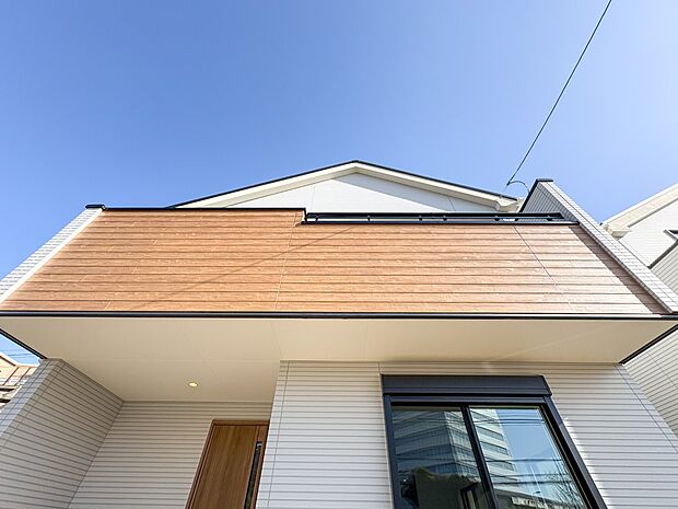 建物の居住性に拘った邸宅は、「落ち着き」と「安らぎ」と「快適」を実現してくれます。