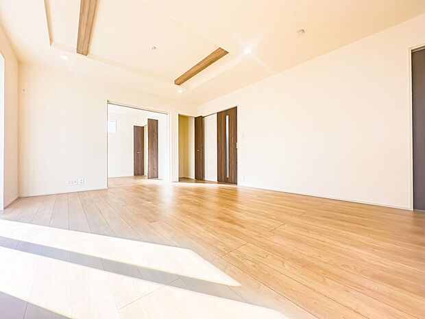 住まいには気付きがあり、住まうごとに様々な角度から違う顔を見せてくれます。新生活は小さな発見の連続です。2026/1/12撮影