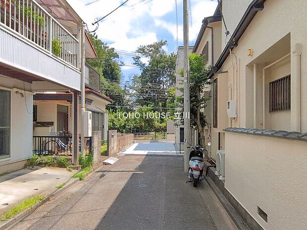 前面道路含む現地 (2026年08月18日撮影)