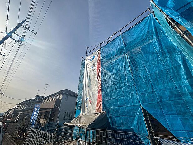 現在建築中の為、現地と併せて同仕様の完成物件もご案内可能です。送迎も承ります。