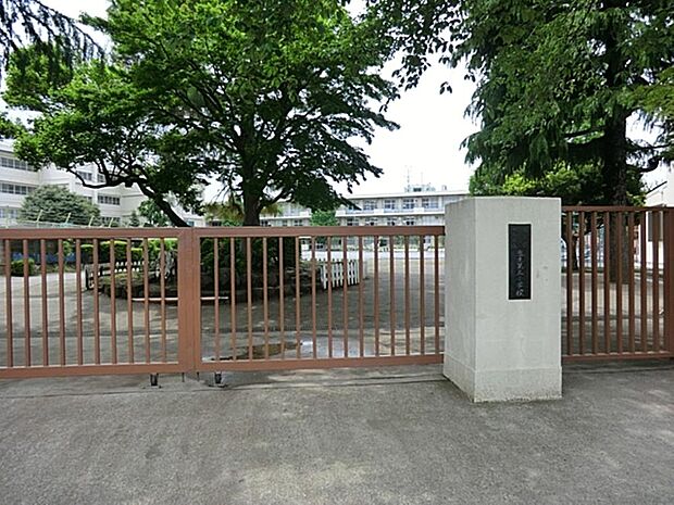 町田市立忠生第三小学校まで約850m