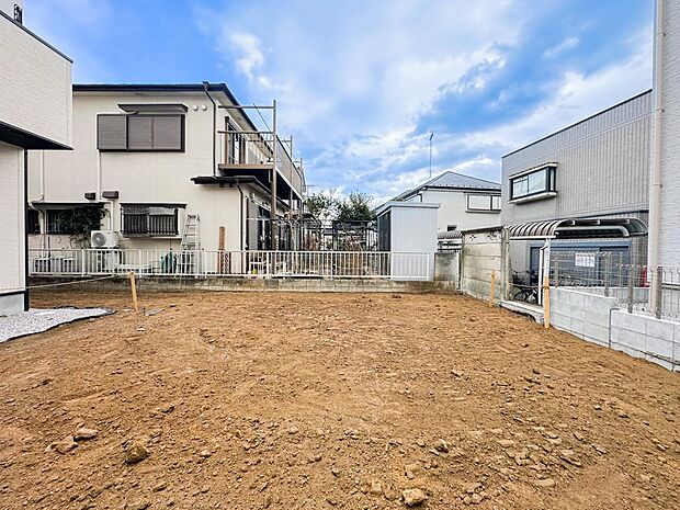 発泡ウレタン断熱を採用し、外気の影響を受けにくく一年を通して快適な室内環境を保ちます。