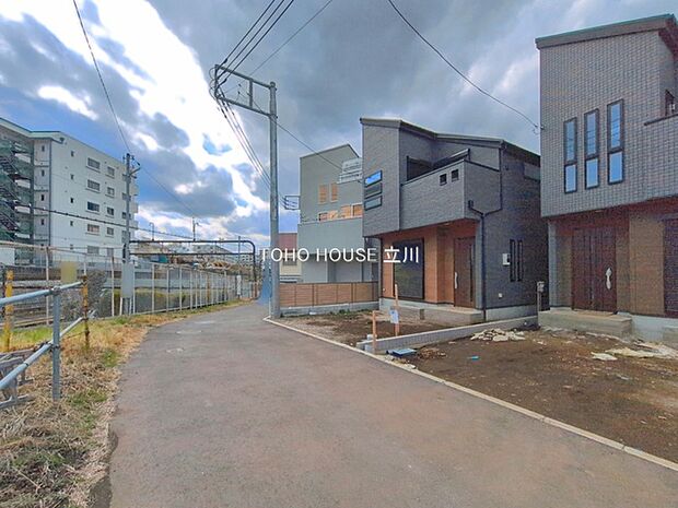 前面道路含む現地 (2026年03月27日撮影)