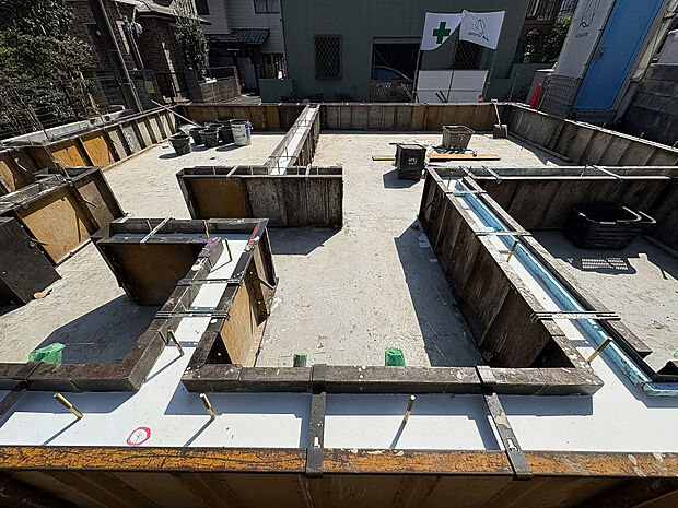 現地をご見学いただき、周辺の完成物件で建物をイメージしていただけます。(2026年2月23日現在)