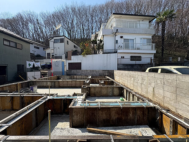 現地をご見学いただき、周辺の完成物件で建物をイメージしていただけます。(2026年2月23日現在)