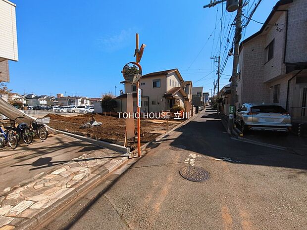 前面道路含む現地 (2026年03月11日撮影)