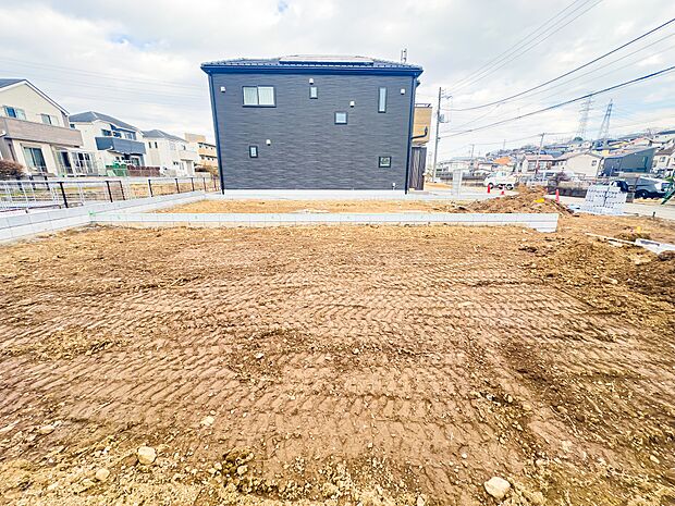 この場所が、故郷になる。住まいには思いが宿り、やがて住まう人の特別な場所へと昇華されていきます。2026/2/12撮影