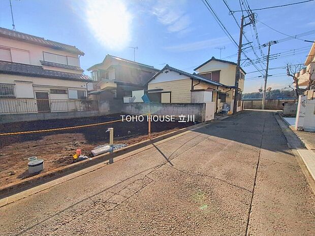 前面道路含む現地 (2026年01月05日撮影)