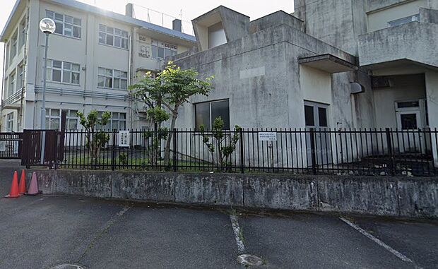 羽村市立第一中学校 1600m