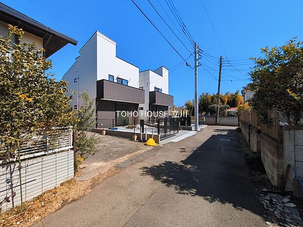 前面道路含む現地 (2026年03月05日撮影)