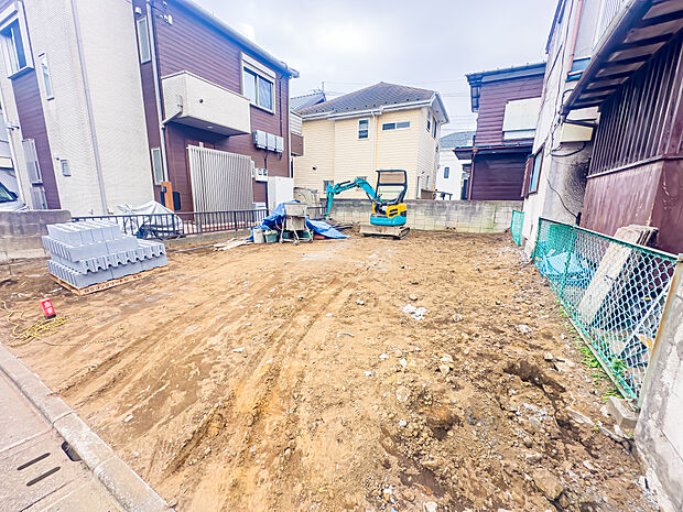 カースペースを1台分ご用意しております(車種による)。2026/3/19撮影