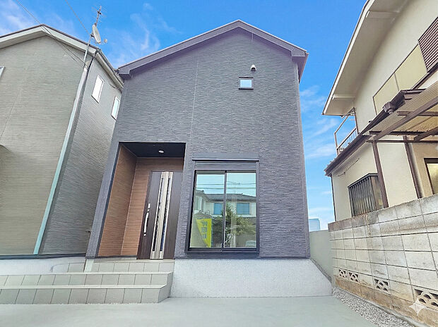 物件の陽当りや通風・仕様設備やお部屋の大きさの比較、近隣・周辺環境や街並みなど、資料には掲載していない情報が現地にはたくさんあります。是非ご確認ください。