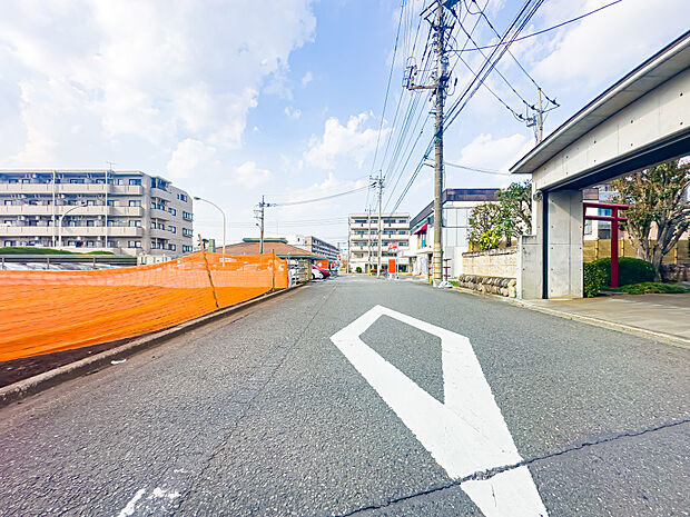 大通りからは外れていますので、穏やかな新生活をお送りいただけます。2026/3/29撮影