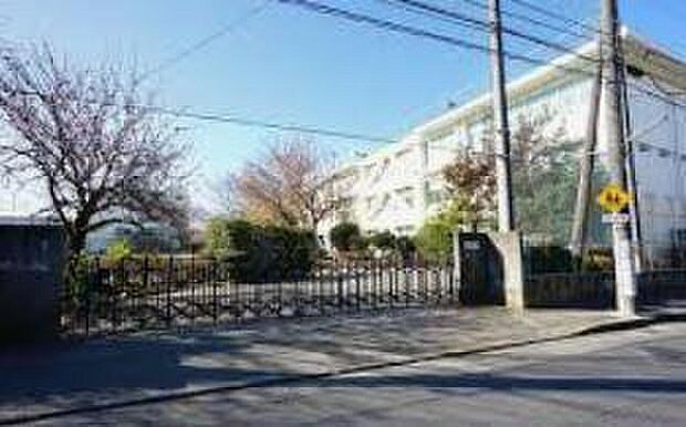 東大和市立第二中学校まで約583m