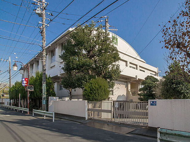 府中市立新町小学校まで約901m